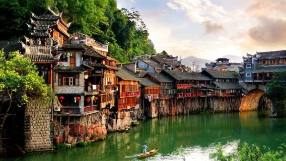 HÀ NỘI - NAM NINH - THANH TÚ SƠN - THÁI BÌNH CỔ TRẤN - NAM NINH CHI DẠ 3N2Đ 30 6 2